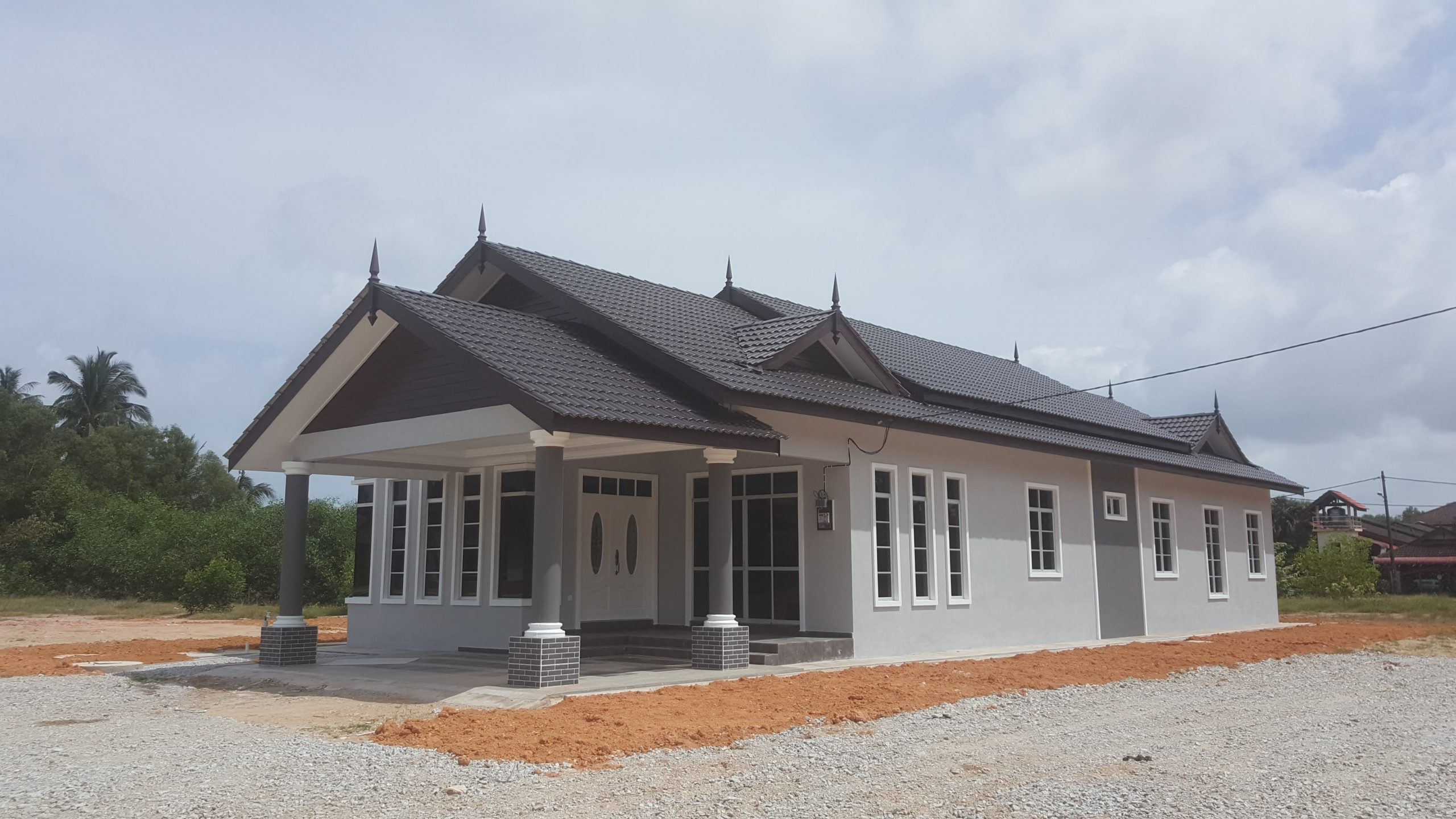 Membina Dan Menyiapkan Sebuah Kediaman 1 Tingkat, Jenis Kekal Di Mukim Kuala Nerus, Daerah Kuala Terengganu.